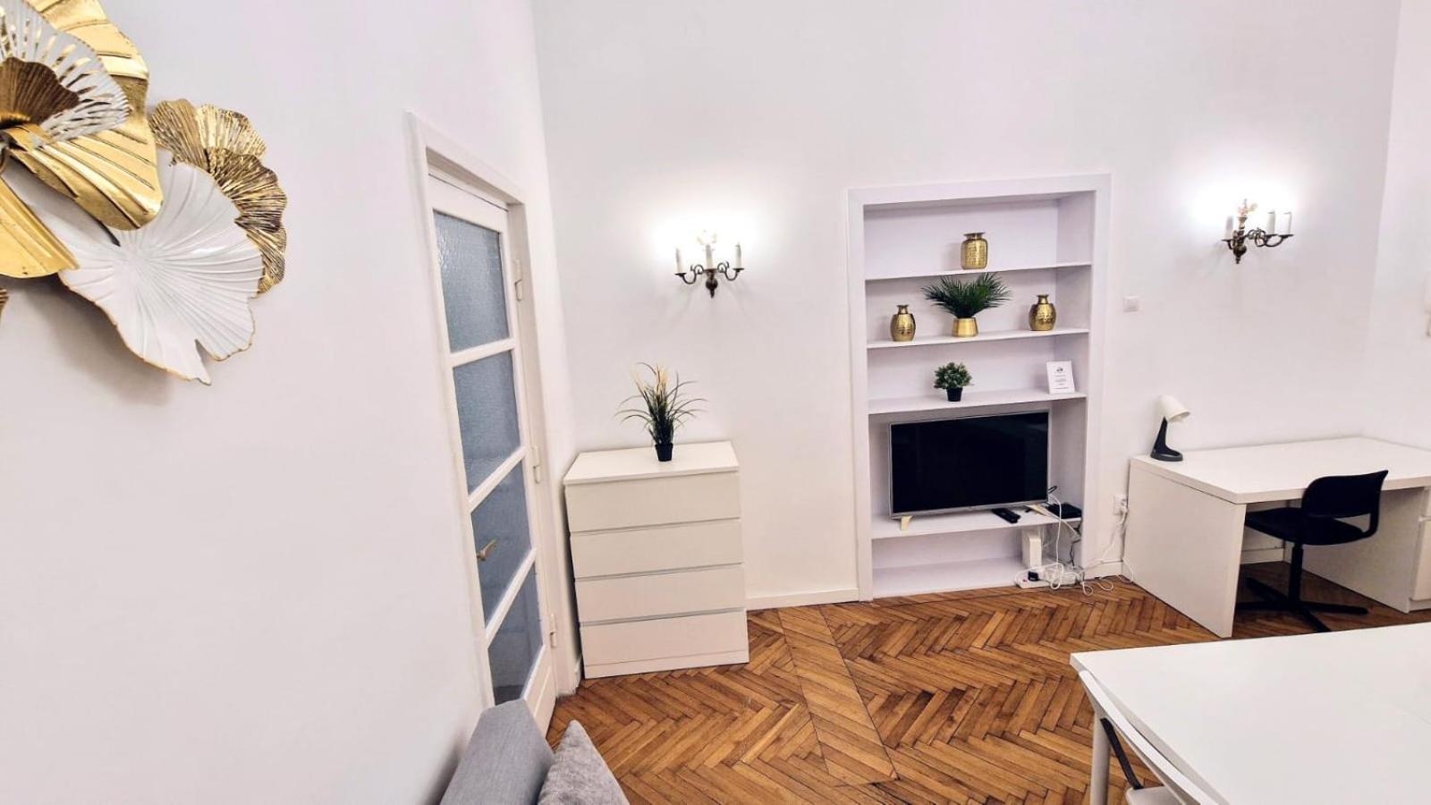 Unikatowe !Sienkiewicza Park Apartament 116 M Off Piotrkowska 3 Bedrooms Lodz  Luaran gambar